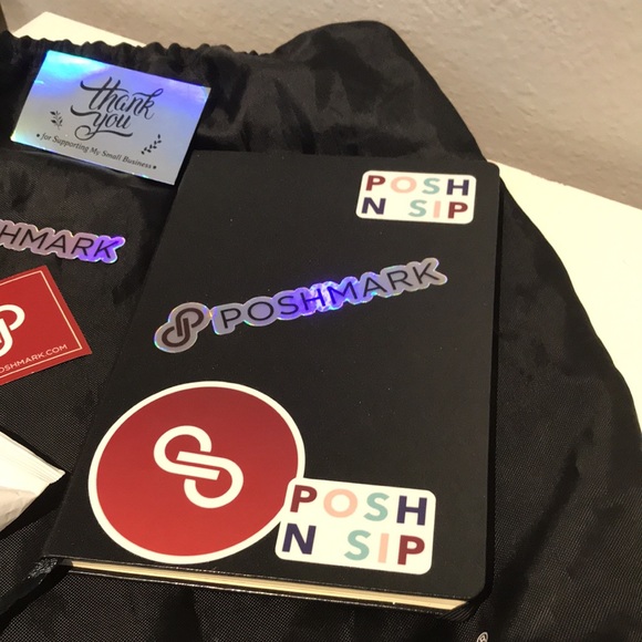 Poshmark Poshfixings Goodie Bag Starter Kit Assortment Joe Boxer Drawstring Bag - Picture 2 of 5